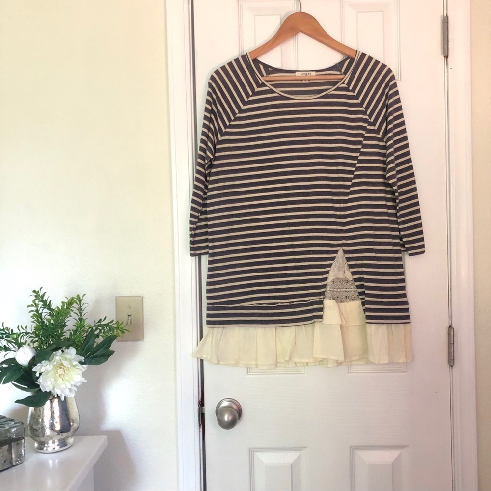 Charcoal & striped top with ivory ruffle